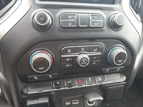 Used 2019 Chevrolet Silverado 1500 LT w/ All-Star Edition AWD/4WD image 17