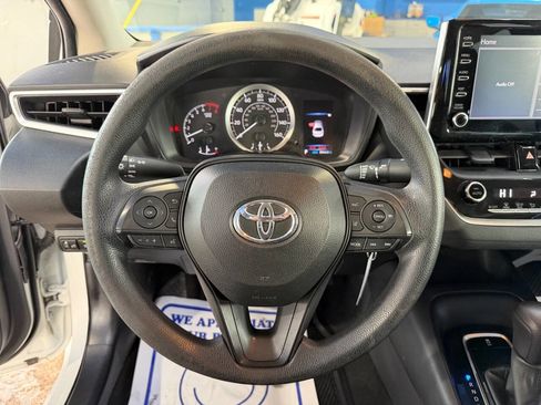 Used 2020 Toyota Corolla LE image 20