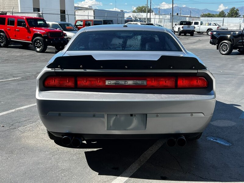 Used 2013 Dodge Challenger SXT Plus RWD image 6