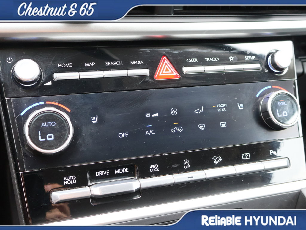Used 2025 Hyundai Santa Fe SEL AWD/4WD image 38
