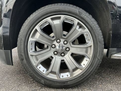 Used 2019 GMC Yukon SLT w/ Open Road Package image 10