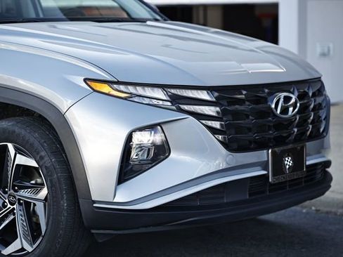 Used 2022 Hyundai Tucson SEL w/ Cargo Package image 2