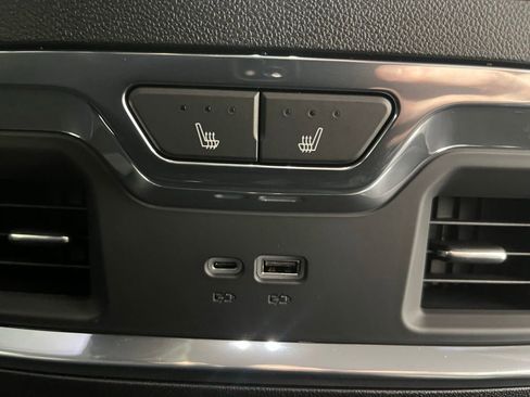 New 2026 Chevrolet Silverado 1500 LTZ w/ LTZ Premium Package image 21