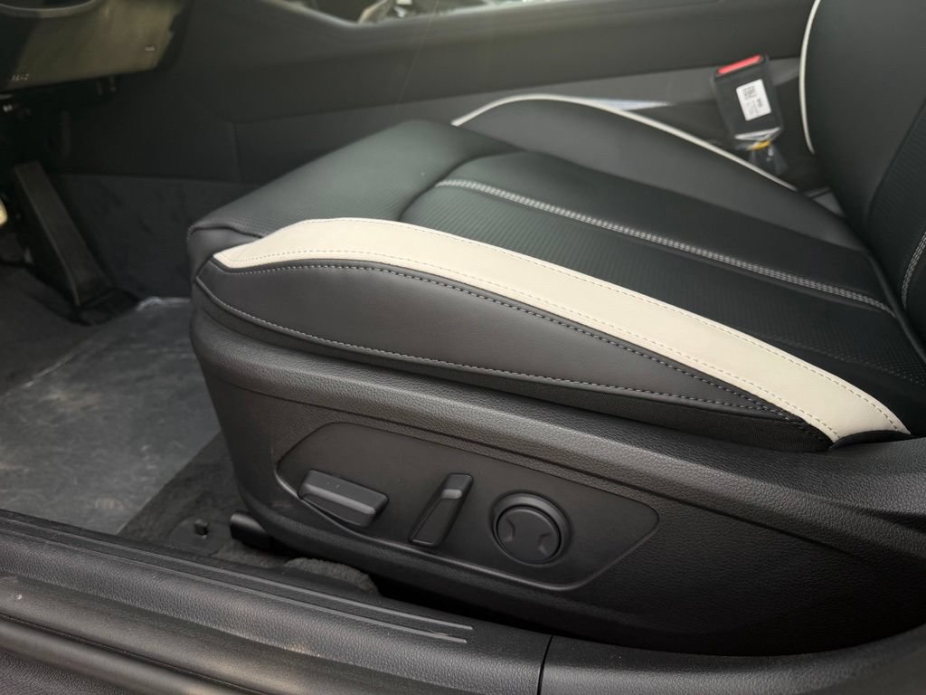 New 2026 Kia K5 GT-Line FWD image 12