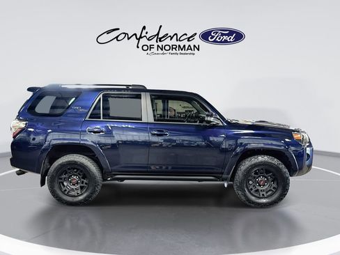 Used 2024 Toyota 4Runner TRD Off-Road Premium w/ Moonroof Package AWD/4WD image 10