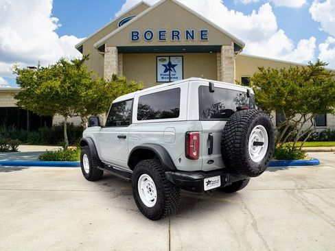 Used 2024 Ford Bronco Heritage Edition image 3