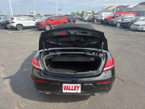 Used 2018 Mercedes-Benz C 300 4MATIC Cabriolet image 41