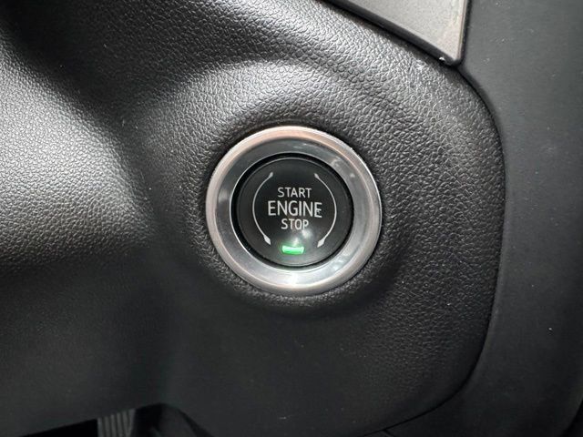 Used 2023 Chevrolet Silverado 1500 Custom w/ LPO, Dark Essentials Package AWD/4WD image 18