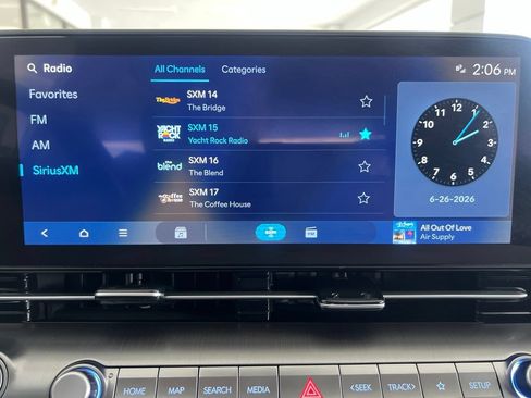 Used 2025 Hyundai Kona SEL AWD/4WD image 56