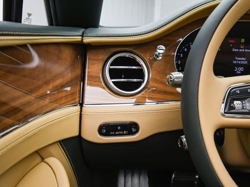 New 2026 Bentley Continental GTC image 31
