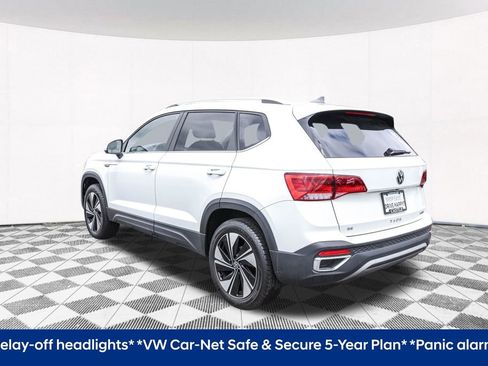 Certified 2023 Volkswagen Taos SE AWD/4WD image 8