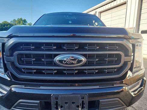 Used 2022 Ford F150 XLT w/ Equipment Group 302A High AWD/4WD image 11