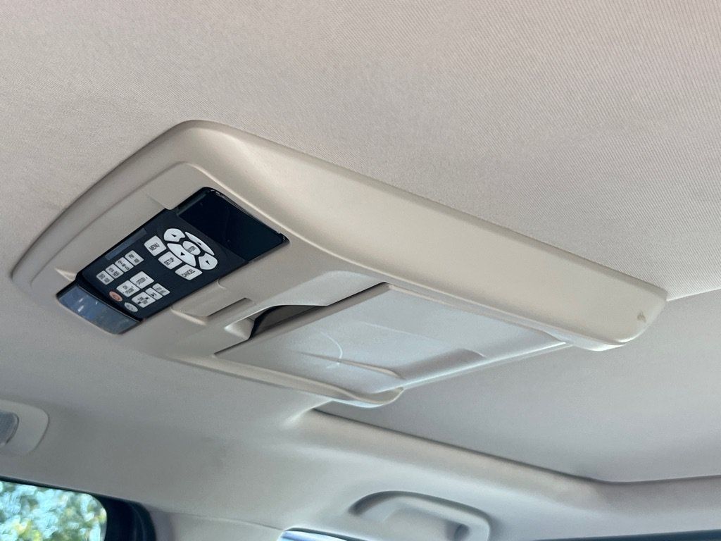 Used 2015 Honda Odyssey Touring image 17