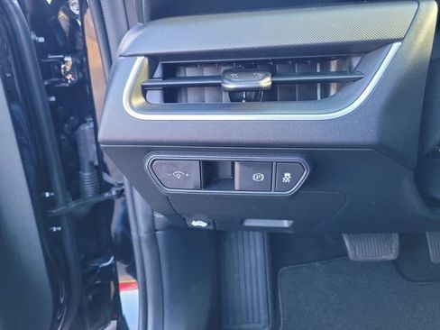 Used 2025 Kia K4 LXS image 14