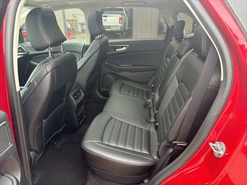Used 2024 Ford Edge SEL w/ Convenience Package AWD/4WD image 12