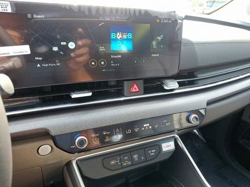 New 2026 Kia Carnival SX image 8