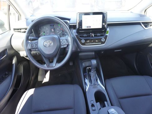 Used 2024 Toyota Corolla XLE FWD image 2