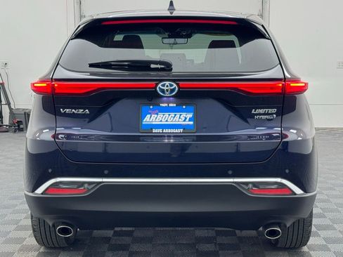 Used 2021 Toyota Venza Limited w/ Advanced Technology Package AWD/4WD image 11