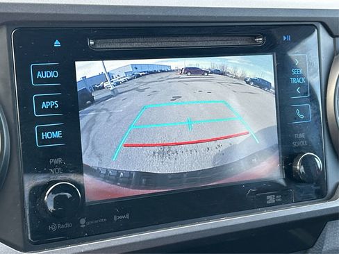 Used 2017 Toyota Tacoma 4x4 Double Cab image 27