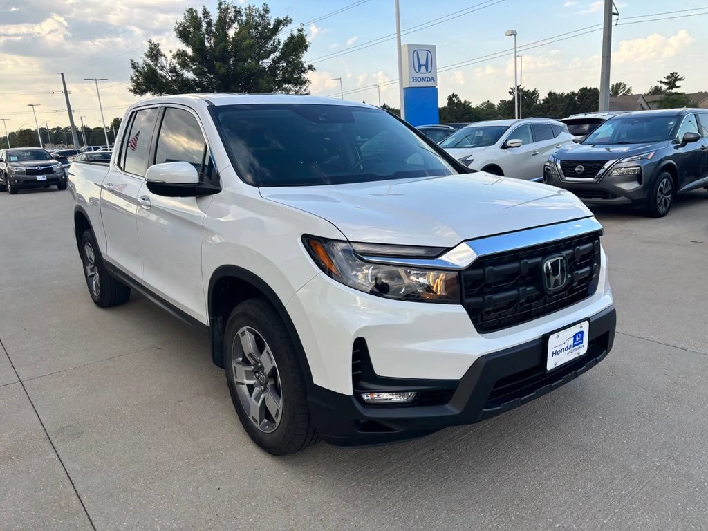 Certified 2024 Honda Ridgeline RTL image 3