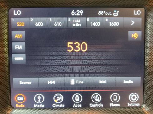Used 2018 Dodge Challenger R/T Plus RWD image 25