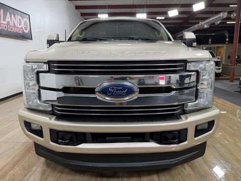 Used 2017 Ford F250 Lariat w/ Lariat Ultimate Package AWD/4WD image 2