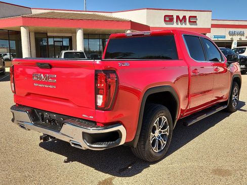 Used 2019 GMC Sierra 1500 SLE w/ SLE Value Package image 4