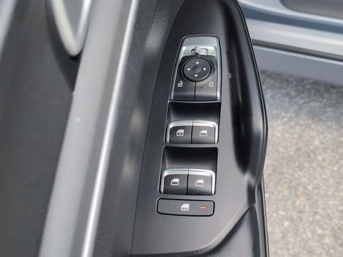 Used 2022 Kia K5 LXS FWD image 16