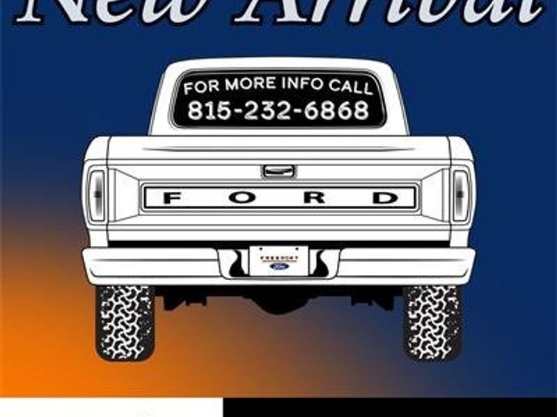 Used 2015 Ford F150 XLT w/ Equipment Group 302A Luxury image 1