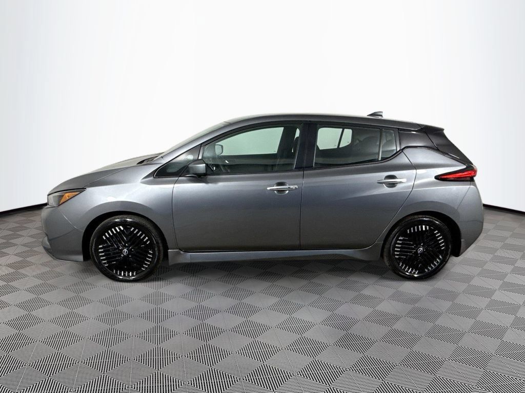 Used 2023 Nissan Leaf SV Plus FWD image 8