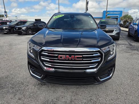 Used 2022 GMC Terrain SLT w/ LPO, Floor Liner Package AWD/4WD image 19
