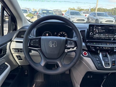 New 2026 Honda Odyssey EX-L image 23