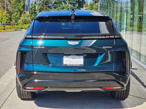 Certified 2024 Cadillac Lyriq Sport w/ LPO, Floor Liner Package AWD/4WD image 4