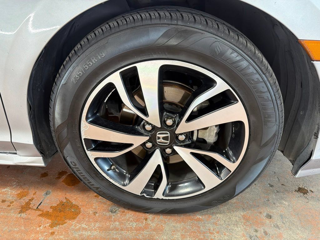 Used 2019 Honda Odyssey Elite image 10