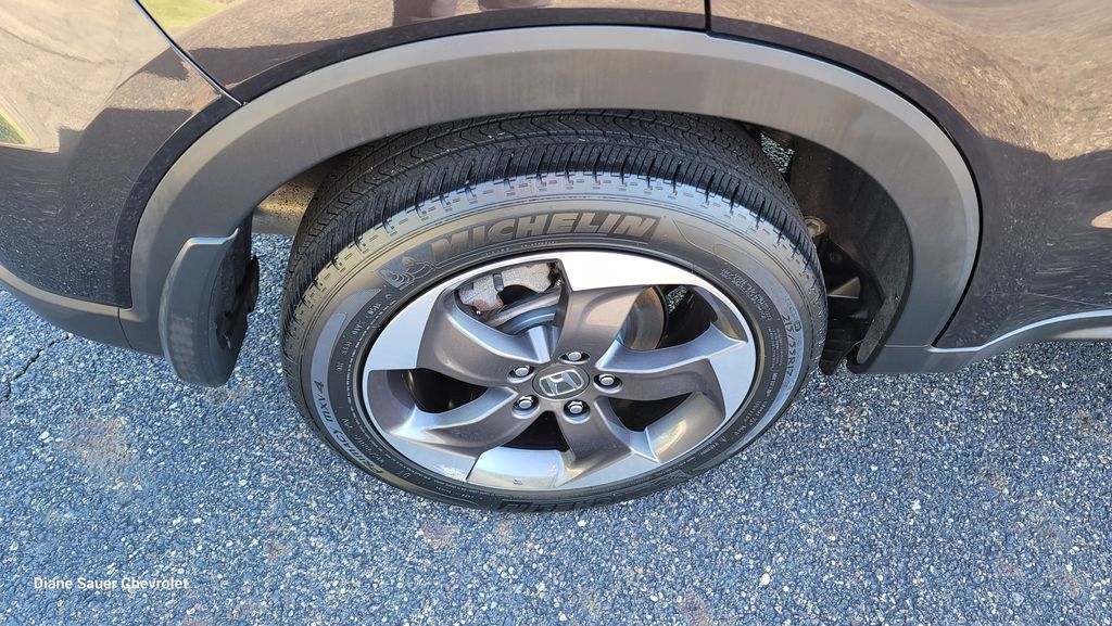 Used 2018 Honda HR-V EX-L image 13