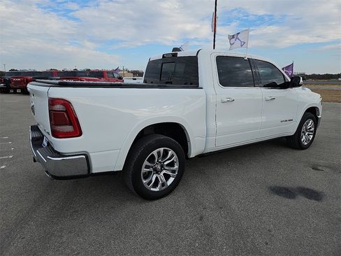 Used 2022 RAM 1500 Limited image 8