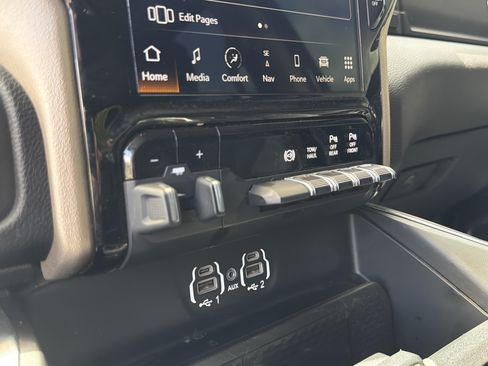 Used 2022 RAM 3500 Laramie AWD/4WD image 74