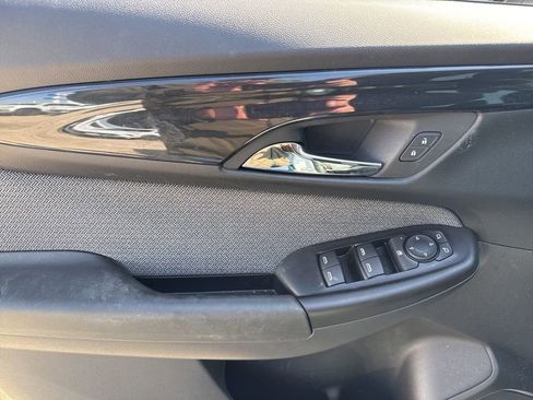 Used 2024 Chevrolet TrailBlazer LS image 11