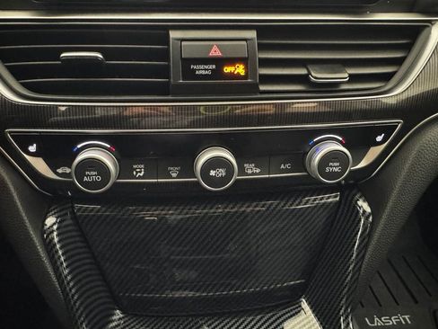 Used 2021 Honda Accord Sport Special Edition image 23