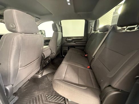 Used 2024 Chevrolet Silverado 2500 LT AWD/4WD image 18