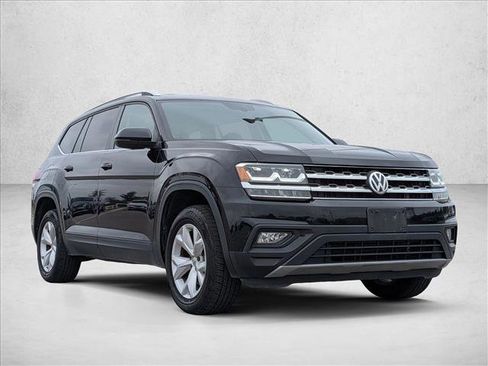 Used 2019 Volkswagen Atlas SE image 3