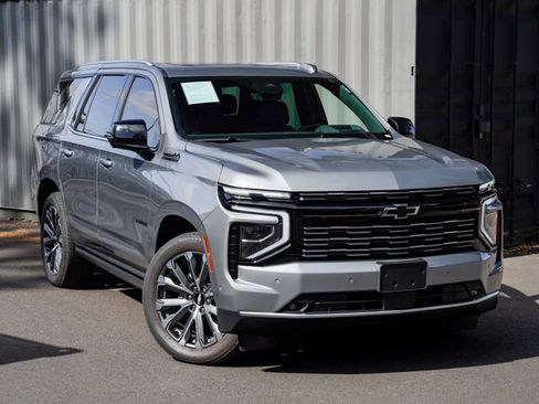 Used 2026 Chevrolet Tahoe High Country AWD/4WD image 1
