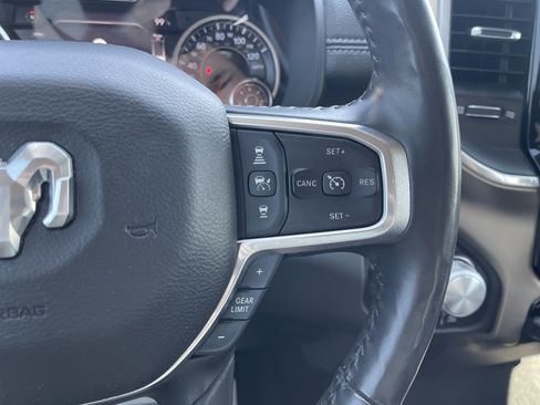 Used 2020 RAM 1500 Laramie AWD/4WD image 20