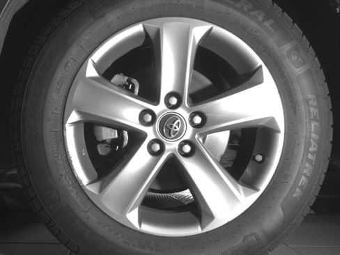 Used 2015 Toyota RAV4 XLE image 9