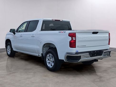 Used 2025 Chevrolet Silverado 1500 LT AWD/4WD image 6