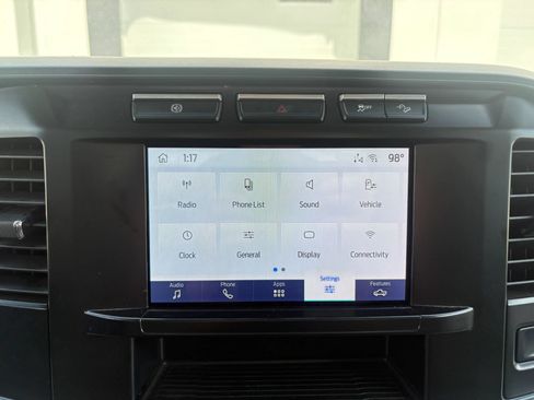 Used 2024 Ford F350 XLT AWD/4WD image 32