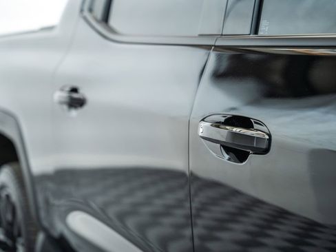 Used 2026 GMC Sierra EV Elevation w/ LPO, Elevation Dark Package AWD/4WD image 20