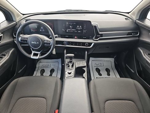Used 2023 Kia Sportage LX FWD image 13