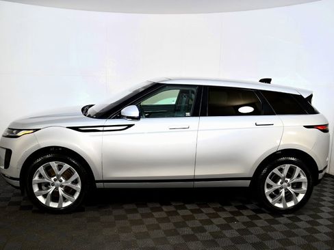 Used 2020 Land Rover Range Rover Evoque SE image 10