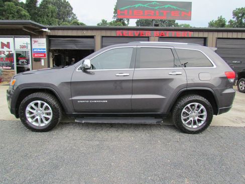 Used 2015 Jeep Grand Cherokee Limited AWD/4WD image 2